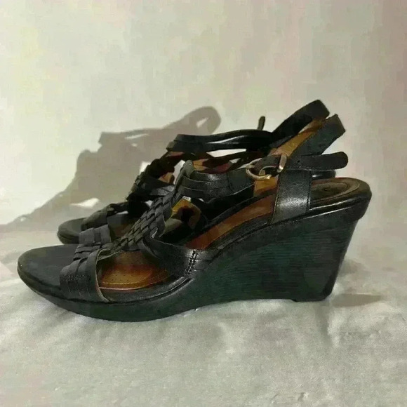Clarks Artisan Leather Sling back Wedge Sandals Black 60793 Size 9.5 - Picture 2 of 9